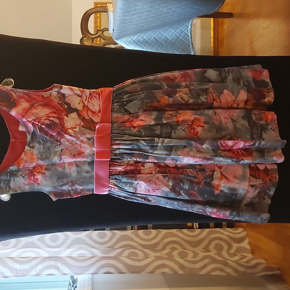 Zoe brand, size 7, gently worn
